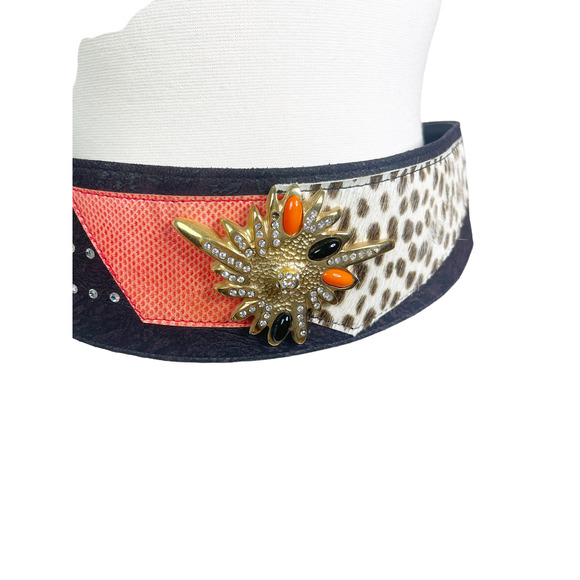 Leo Isba Vintage 1980's Suede Patchwork Jeweled Leopard Waist Cincher Belt - Picture 3 of 8